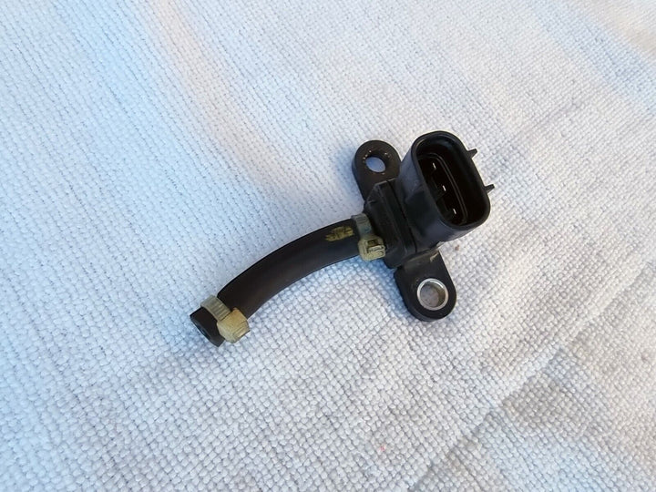 GENUINE Subaru Liberty MAP EJ20x Inlet Manifold Air Vacuum Sensor 22012AA210