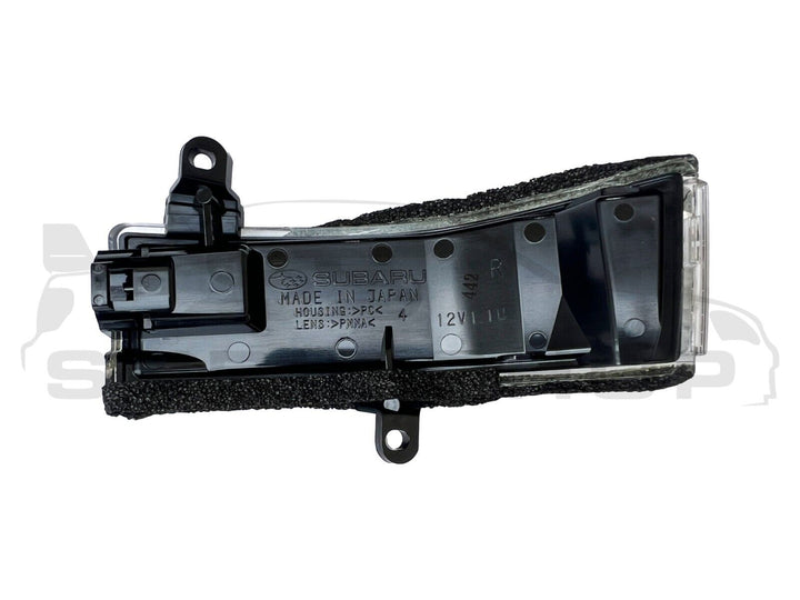 New Genuine OEM Subaru XV GP 2012 - 2016 Side Mirror Indicator Light Right R