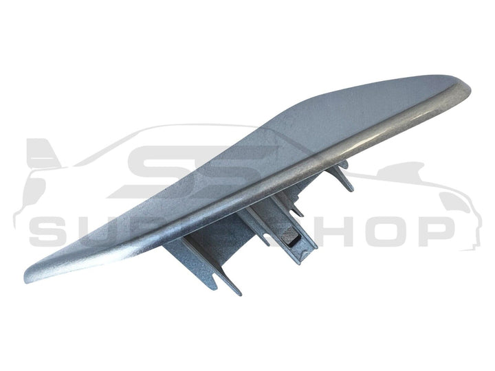 New GENUINE Subaru XV GT 17-20 Headlight Bumper Washer Cap Cover Silver G1U RH