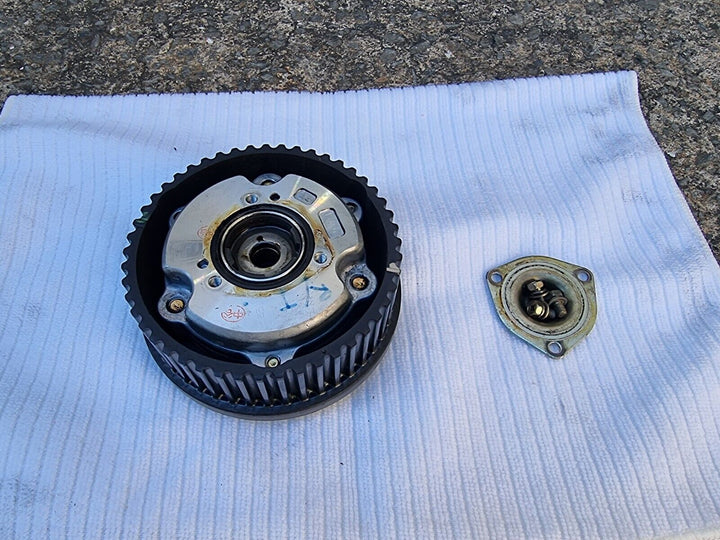 GENUINE Left Camshaft Cam Intake Wheel EJ20x Subaru Liberty Legacy 13322AA001