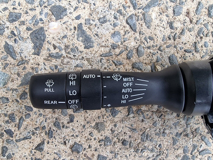 Genuine Subaru XV GT 2017 - 21 Windscreen Wiper Washer Sprayer Control Stalk