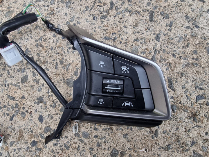 Subaru XV GT 17 -21 Steering Wheel Control Stereo Cruise Buttons Button Switches