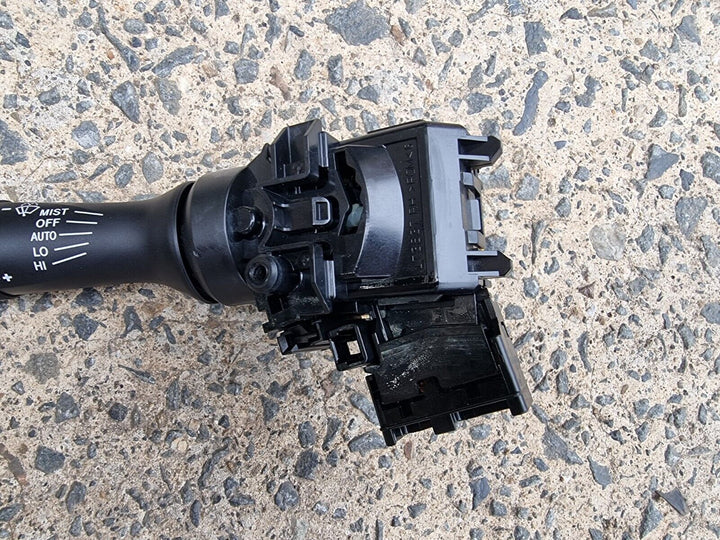 Genuine Subaru XV GT 2017 - 21 Windscreen Wiper Washer Sprayer Control Stalk