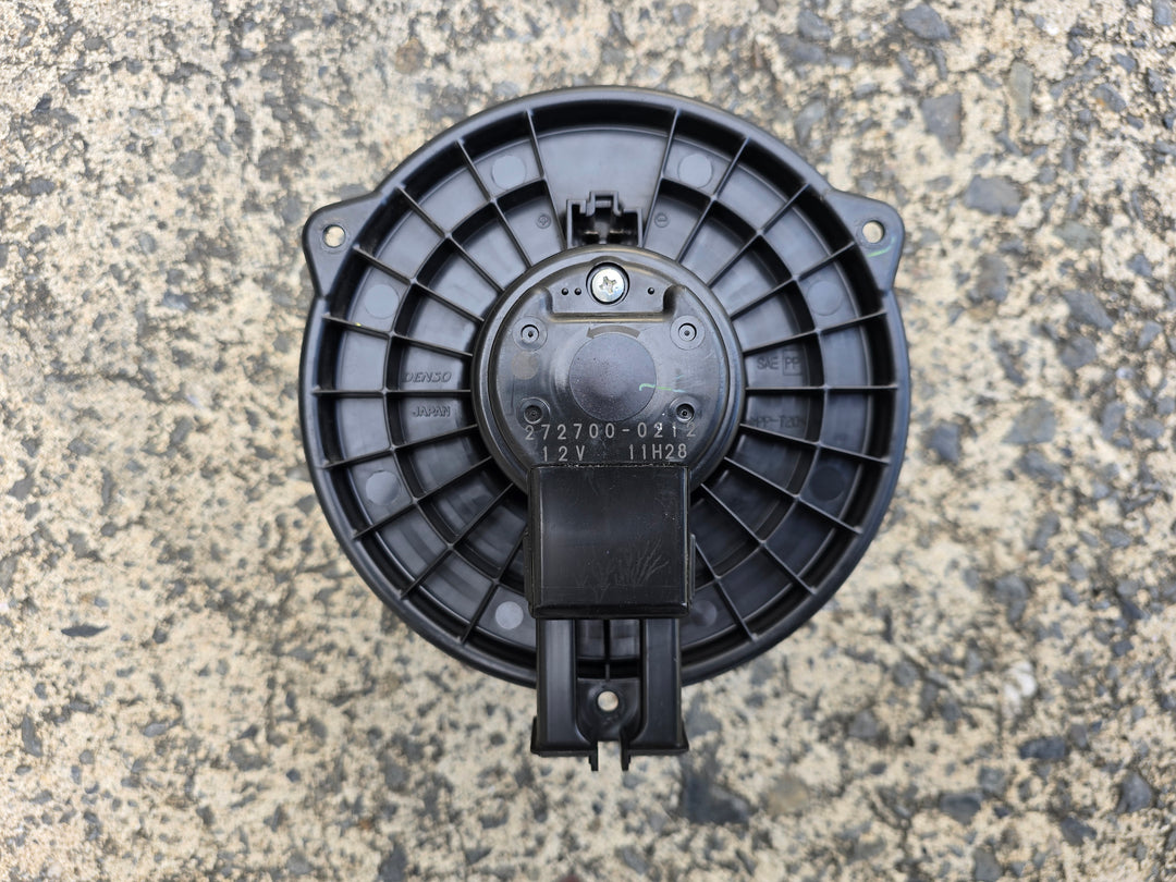 Subaru Liberty Outback 03 - 09  AC Air Con Conditioning Heater Blower Fan Motor