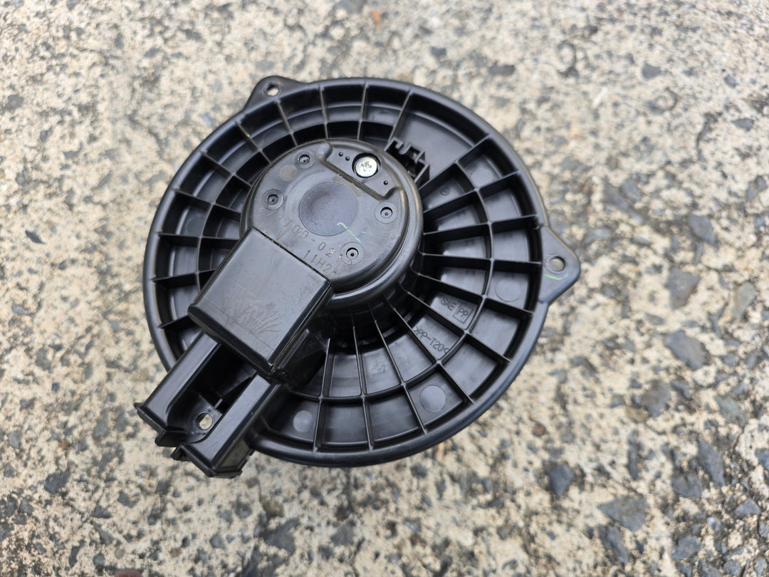Subaru Liberty Outback 03 - 09  AC Air Con Conditioning Heater Blower Fan Motor