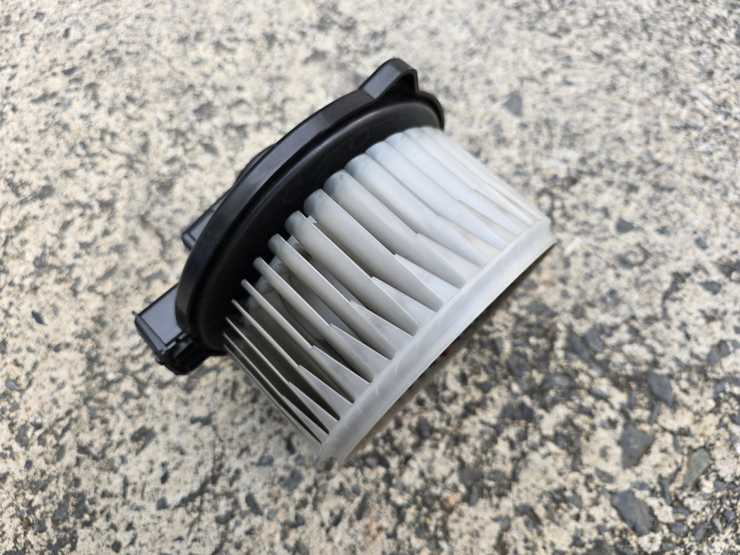 Subaru Liberty Outback 03 - 09  AC Air Con Conditioning Heater Blower Fan Motor