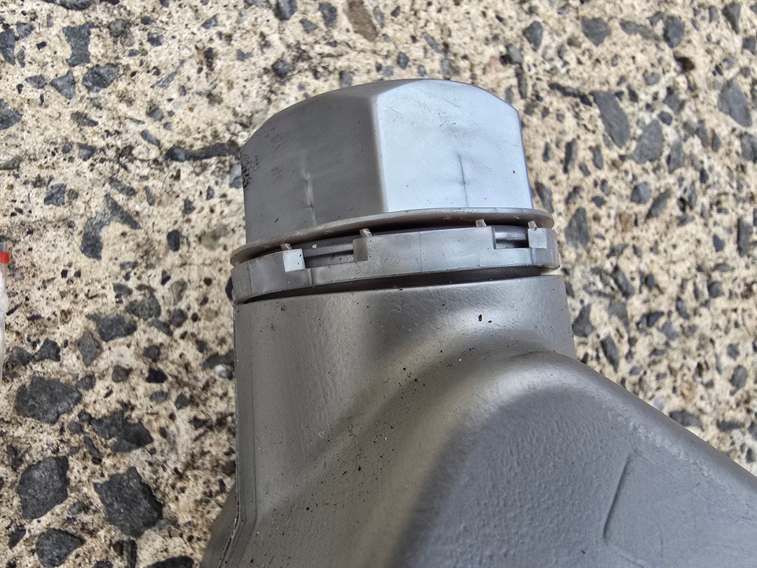 Rare Subaru Impreza 08 - 14 WRX RS GH G3 Genuine 1L Spare Oil Bottle + Parts Bag