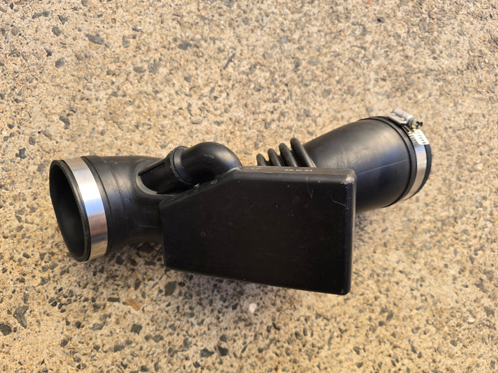 Subaru Impreza GH GE RS 2007 -11 Factory Cold Air Intake Feed Induction Box Set