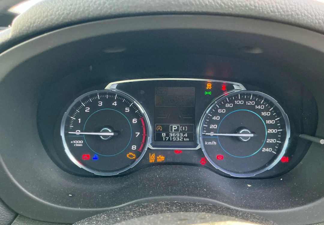 47352433