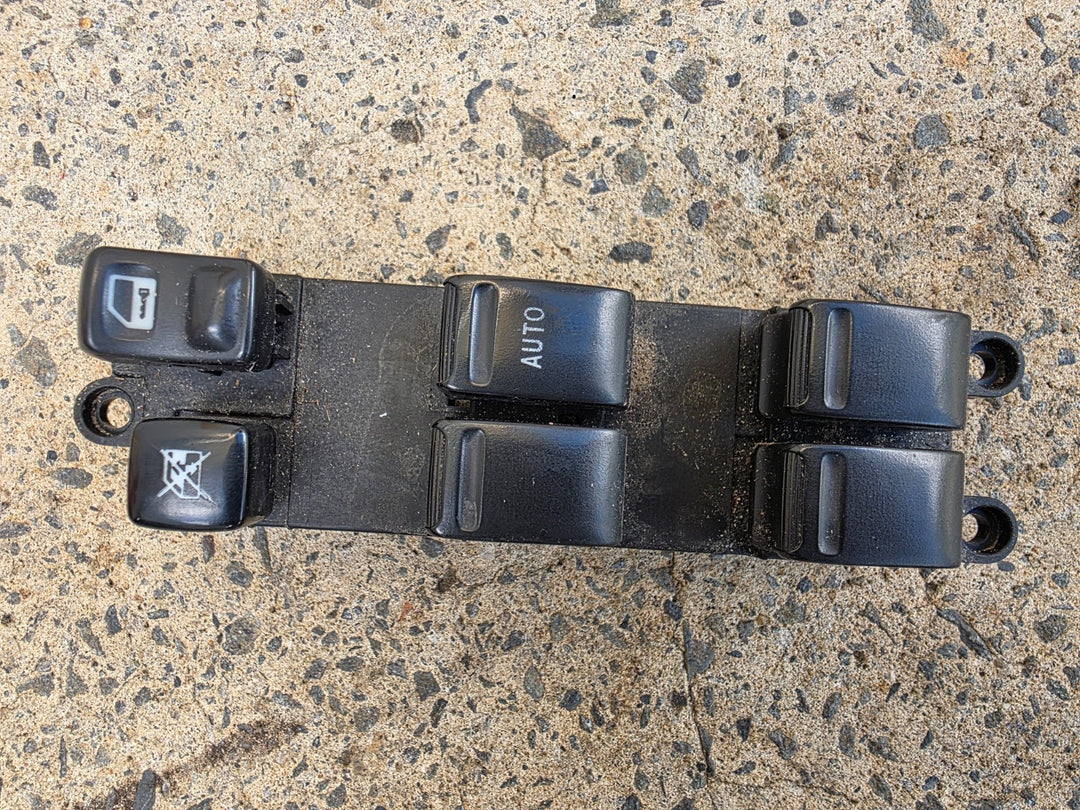 47770804