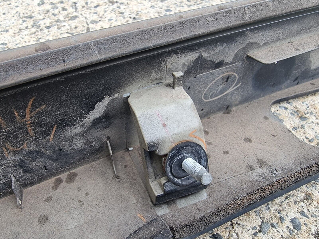 44093832
