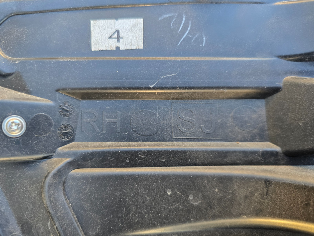47743552
