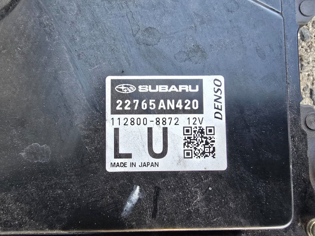 47732824
