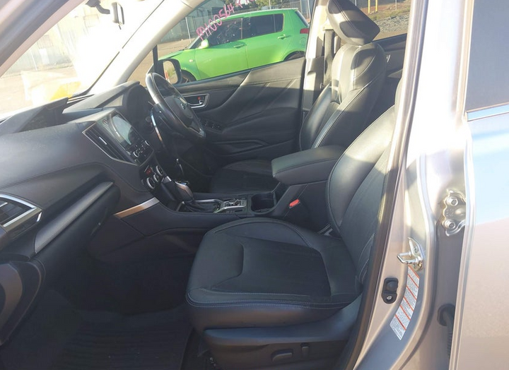 47717592