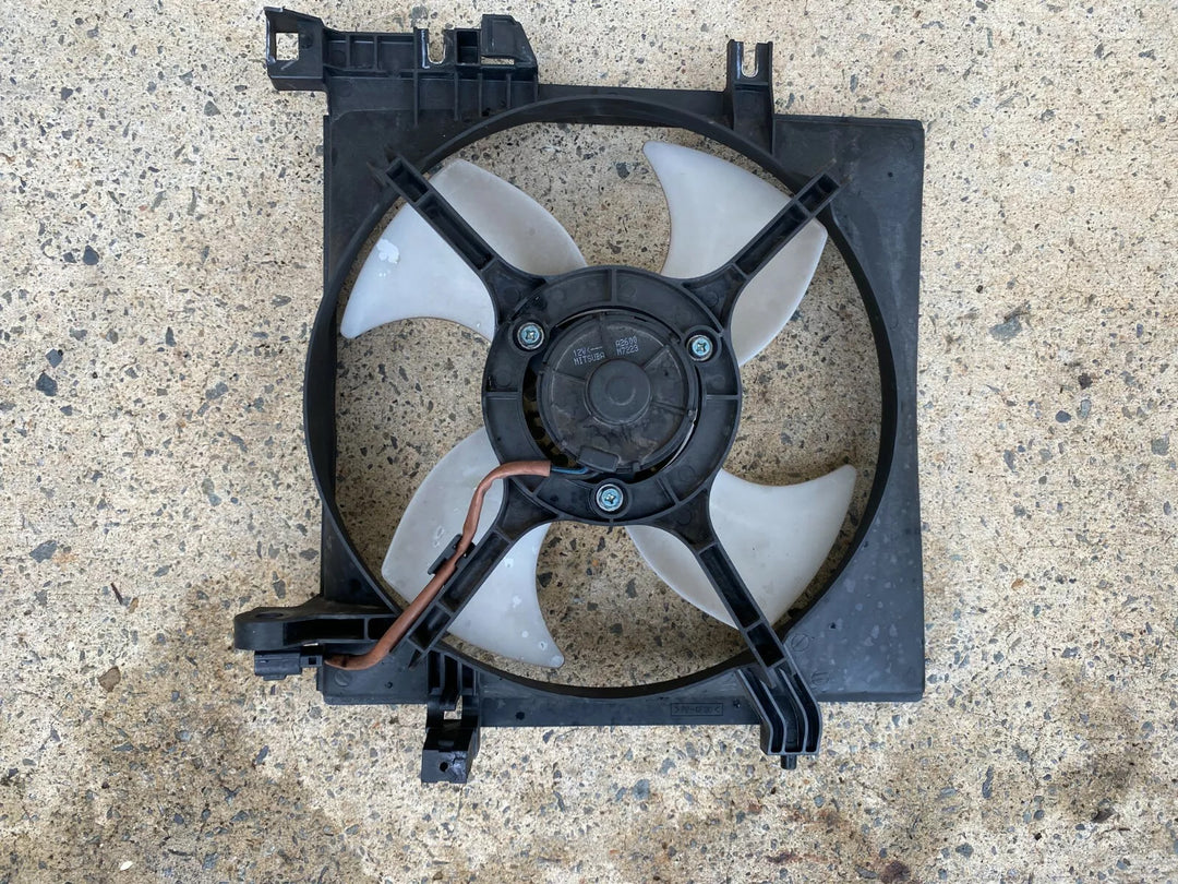 Subaru Impreza Hatch GH G3 08-14 Radiator Thermo Cooling Fan Left Passenger
