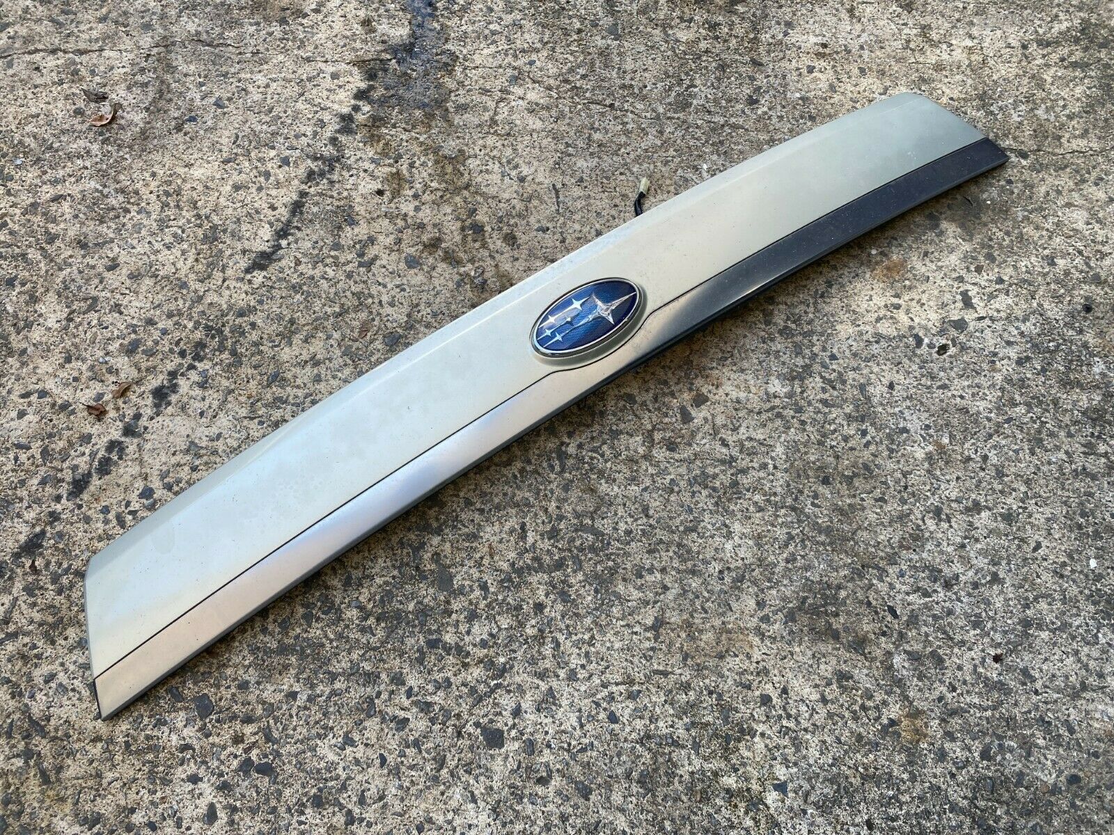 Subaru Forester 05 - 07 SG X XS XT SG9 Rear Tilgate Boot Garnish