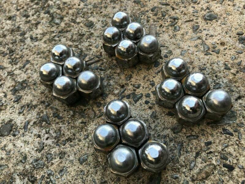 Set of 20 x Subaru Liberty Outback Impreza OEM Wheel Nuts Lug Nut Stud Bolts