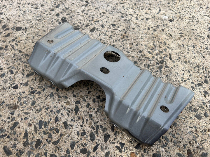 Subaru Forester 2018 - 21 SK RHF Right Front Guard Panel Mounting Bracket Panel