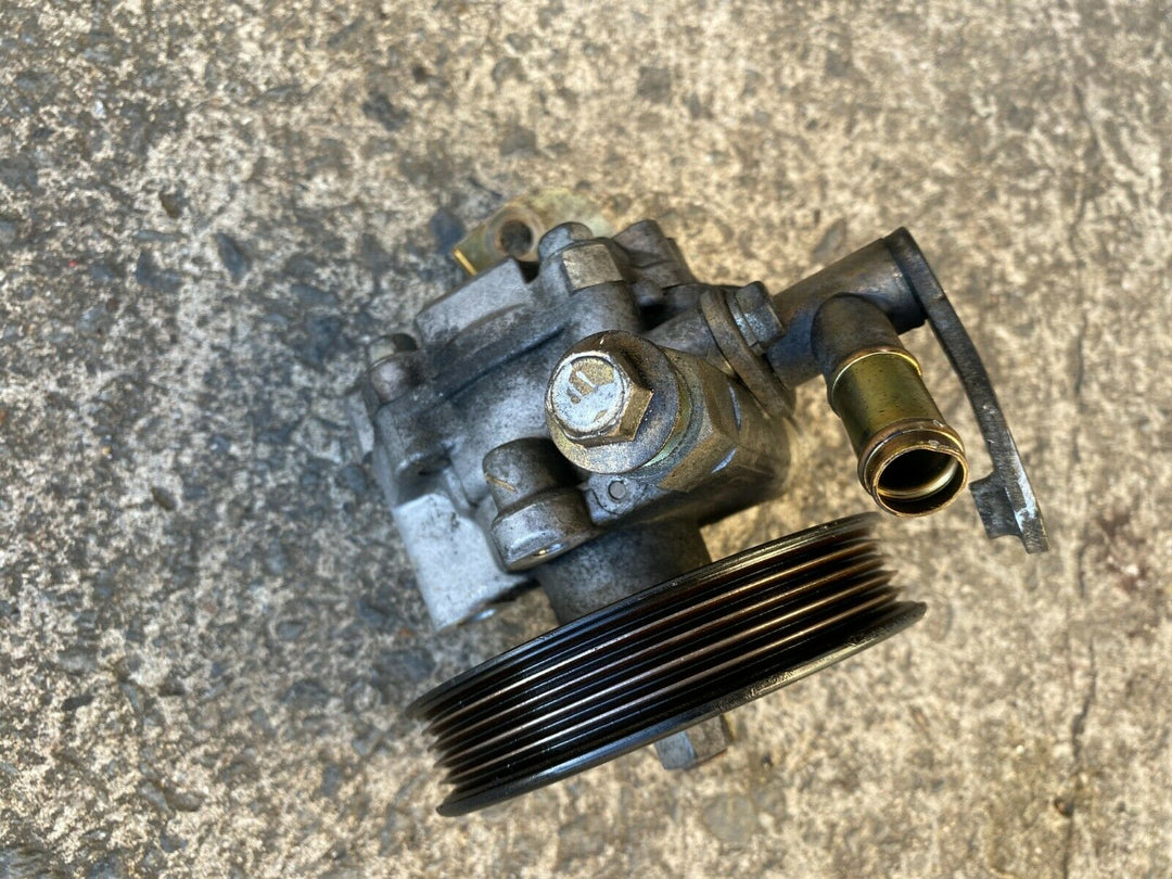 Subaru Impreza RS GD GG 00 - 03 Bugeye 2.5L Factory Power Steering Pump Genuine