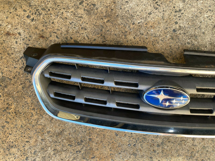 Subaru Outback Gen 3 4 03 - 06 Genuine Front Grille Grill Badge Chrome Bumper