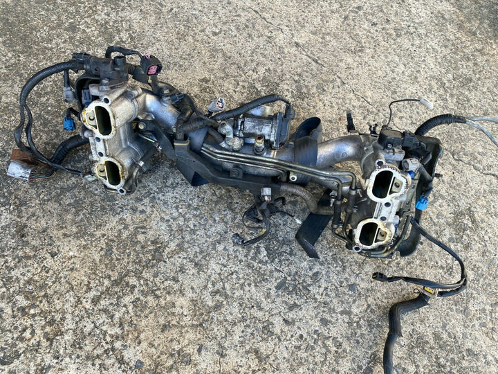 Subaru Forester SG SG9 Turbo 02 - 07 Factory Air Intake Inlet Manifold Throttle