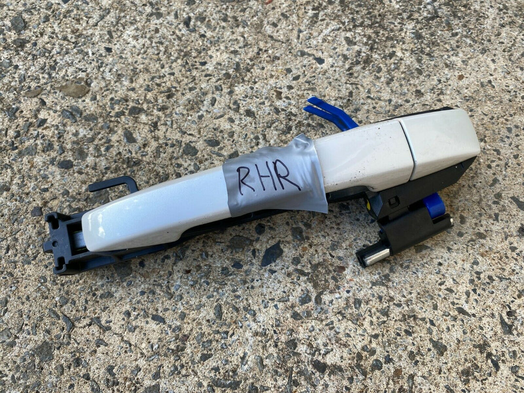 Subaru Impreza WRX 08 - 14 G3 Door Grab Handle Right Rear Passenger Latch White