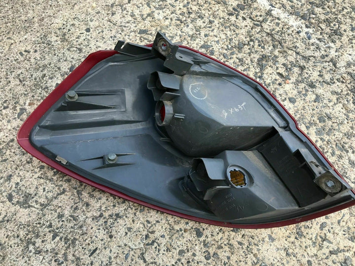 Subaru Liberty Outback GEN 4 2003 - 2006 H6 GT Right Side Tail Light Lamp Brake