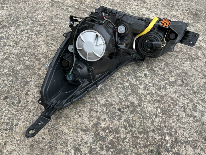 Genine OEM Subaru Liberty 2012 - 2013 BM BR Driver Side Headlight RH Good Cond