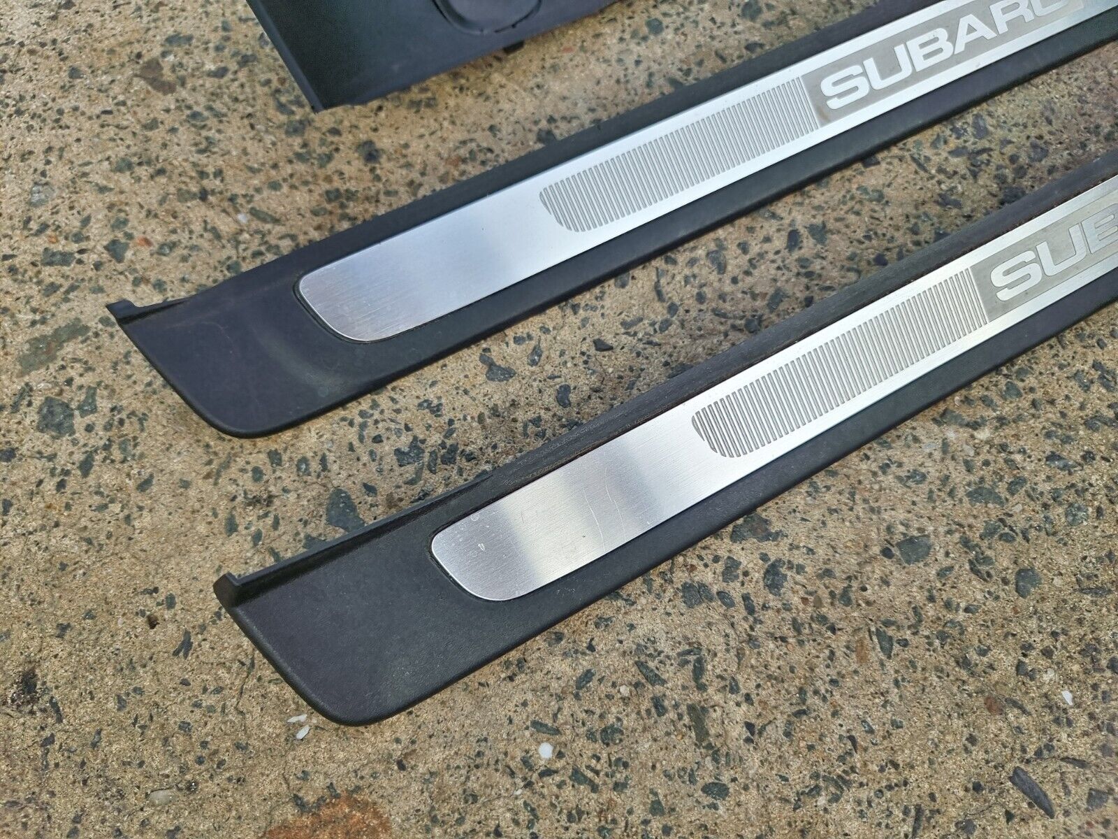 Subaru Liberty Outback 03 - 06 Gen 4 Door Foot Metal Scuff Panel