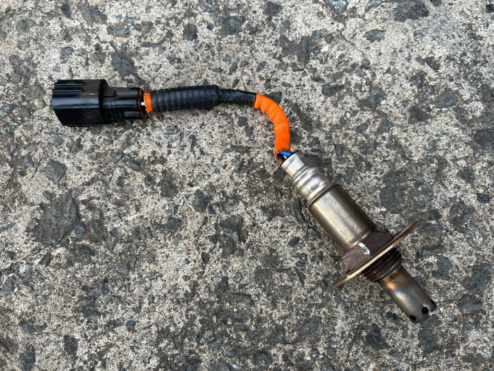 Subaru Liberty Gen 5 12 - 13 Exhaust Catalytic Converter O2 Oxygen Sensor DENSO