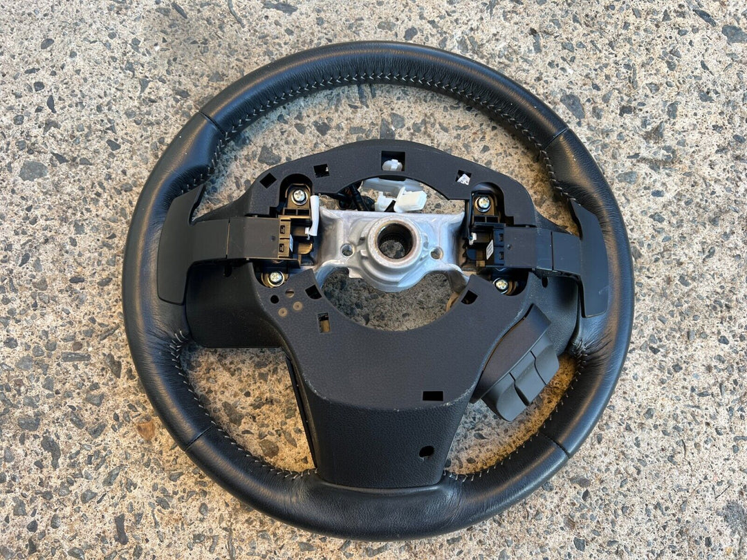 Subaru Forester SK 18 - 21 Leather Steering Wheel Bluetooth Buttons Type GENUINE
