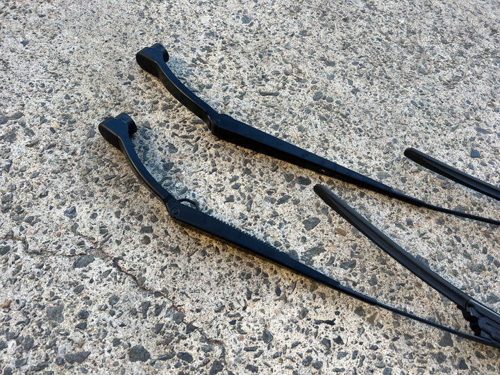 OEM Subaru Liberty GEN 5 2009 - 14 Windscreen Wiper Arms Pair Assembly