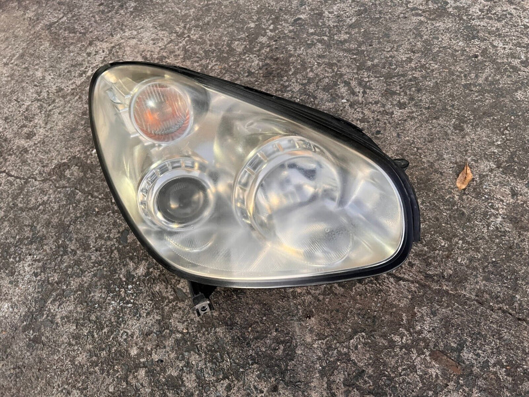 Genuine Subaru Tribecca B9 2006 -07 Driver Right Side Headlight Light Lamp Lense