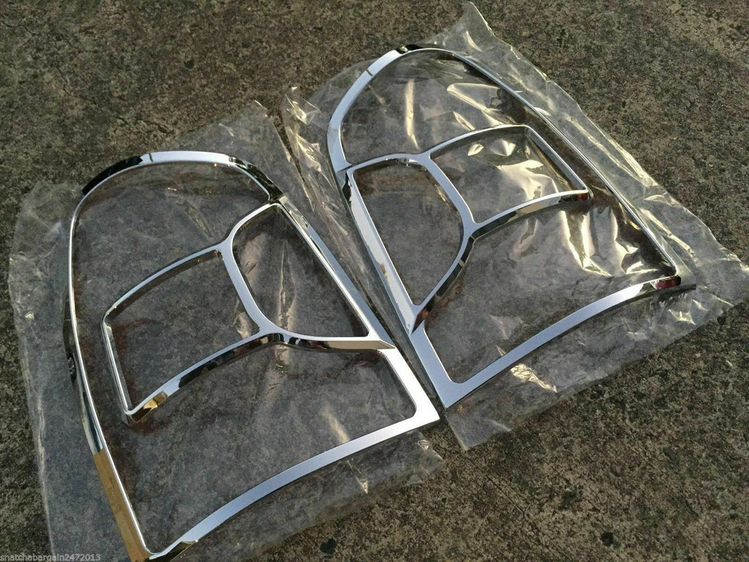 Hyundai Trajet 2000 - 2004 Pair Rear Tail Light Chrome Surround Trim Brand New