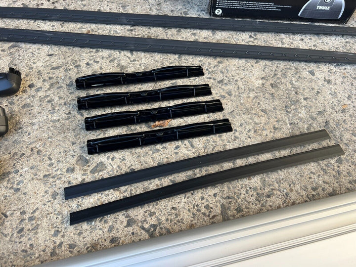 Thule Ladder Surf Board Ski Roof Racks Rack for Subaru 711200 Wing Bar 118 75300
