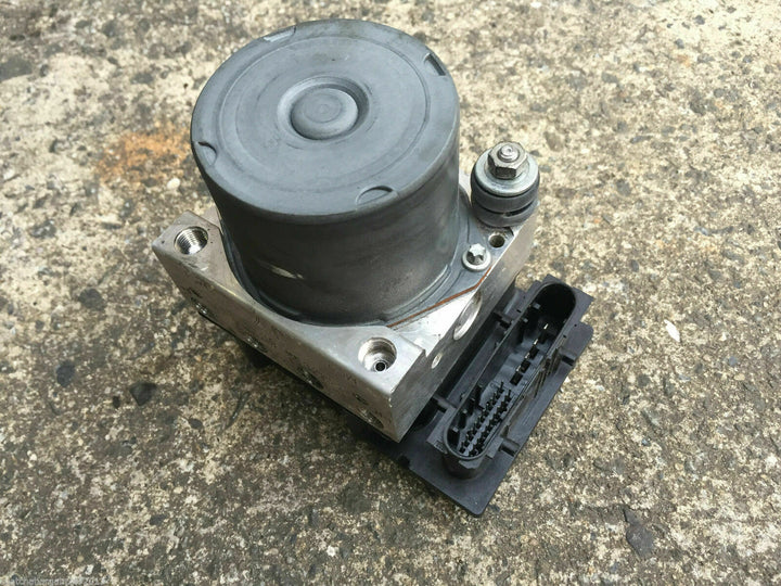 Subaru Liberty Outback GEN 4 06 ABS Control Module Brake Controller Control EJ25