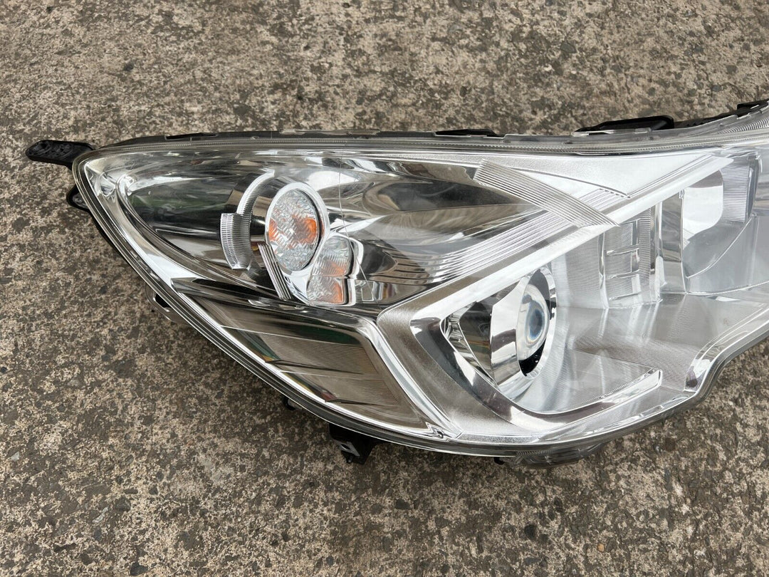 Genine OEM Subaru Liberty 2012 - 2013 BM BR Driver Side Headlight RH Good Cond