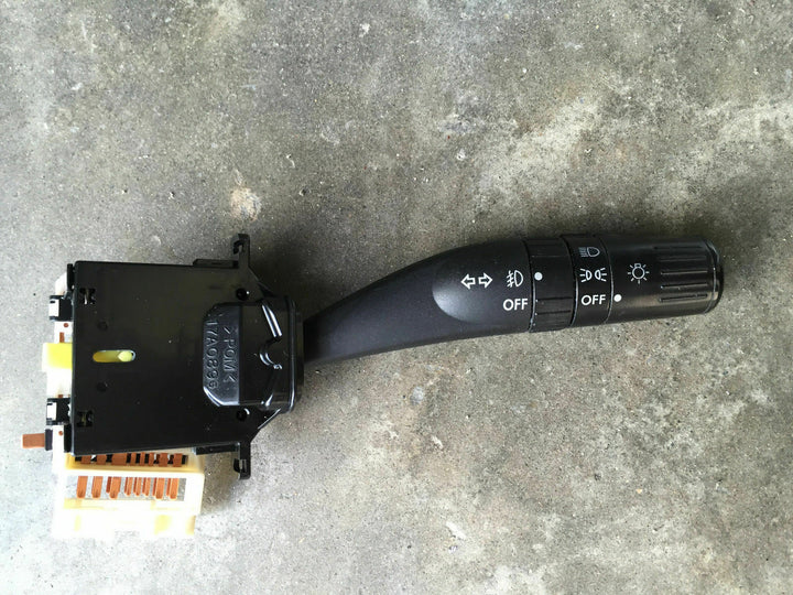 Subaru Liberty Outback GEN 4 Indicator Blinker Light Lights Control Switch Stalk