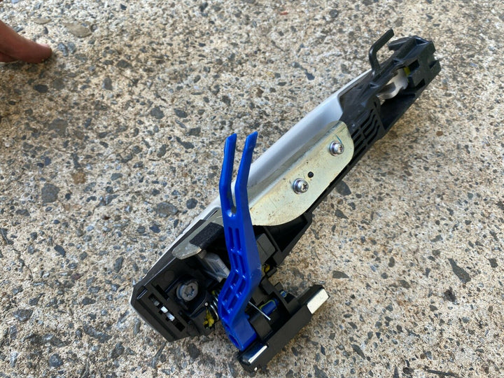 Subaru Impreza WRX 08 - 14 G3 Door Grab Handle Right Rear Passenger Latch White