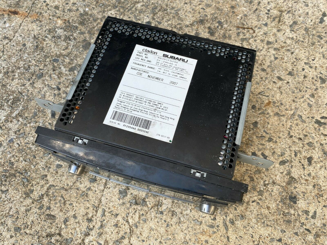 Subaru Impreza RS 2008 - 14 GH Hatch Stereo CD Player System Black Head Unit AUX