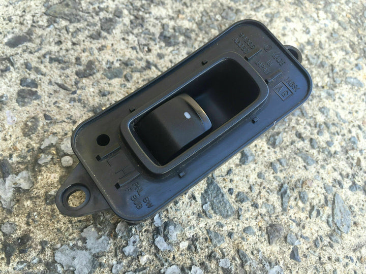 Subaru Liberty Outback GEN 4 07 Passenger Left Side Front Window Switch Control
