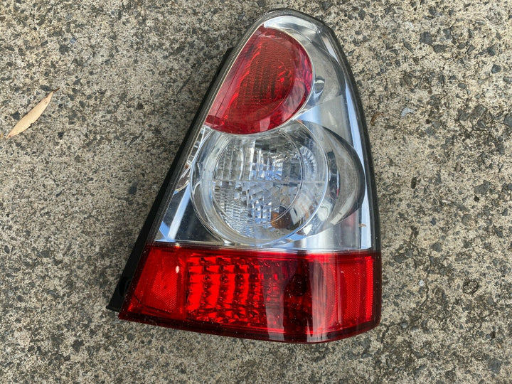 Subaru Forester SG SG9 XT 05 - 07 Facelift Rear Brake Tail Light Right R GENUINE