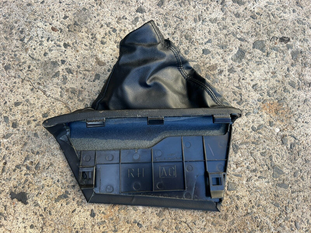 Subaru Forester SH 08 - 12 Factory Handbrake Cover Leather Boot Surround Black