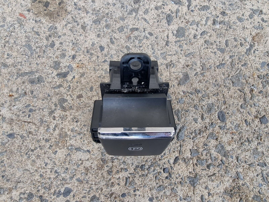 Subaru XV GT 2017 - 21 Electronic Park Brake Switch Pull Button Control Panel