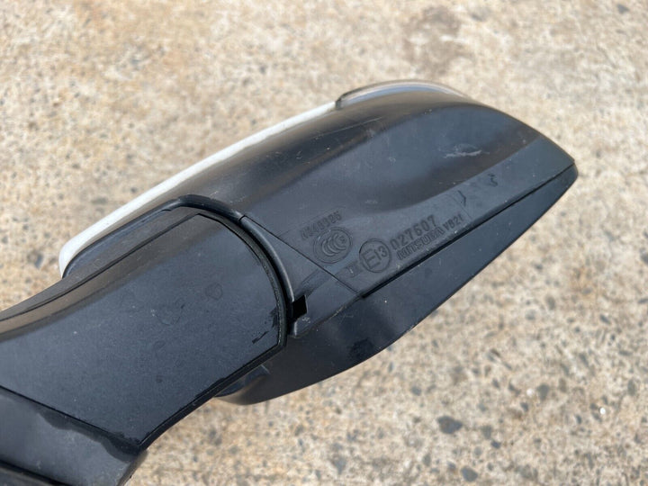 Subaru Liberty GEN 5 Outback 09 - 14 Passenger Wing Side Mirror Left White 37J L