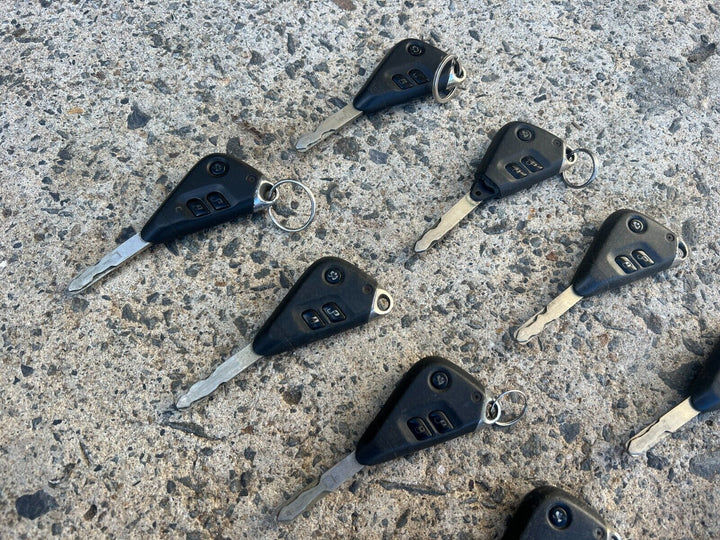 10x Genuine Subaru Liberty 2003 - 2006 Factory Button Keys Fob Immobiliser