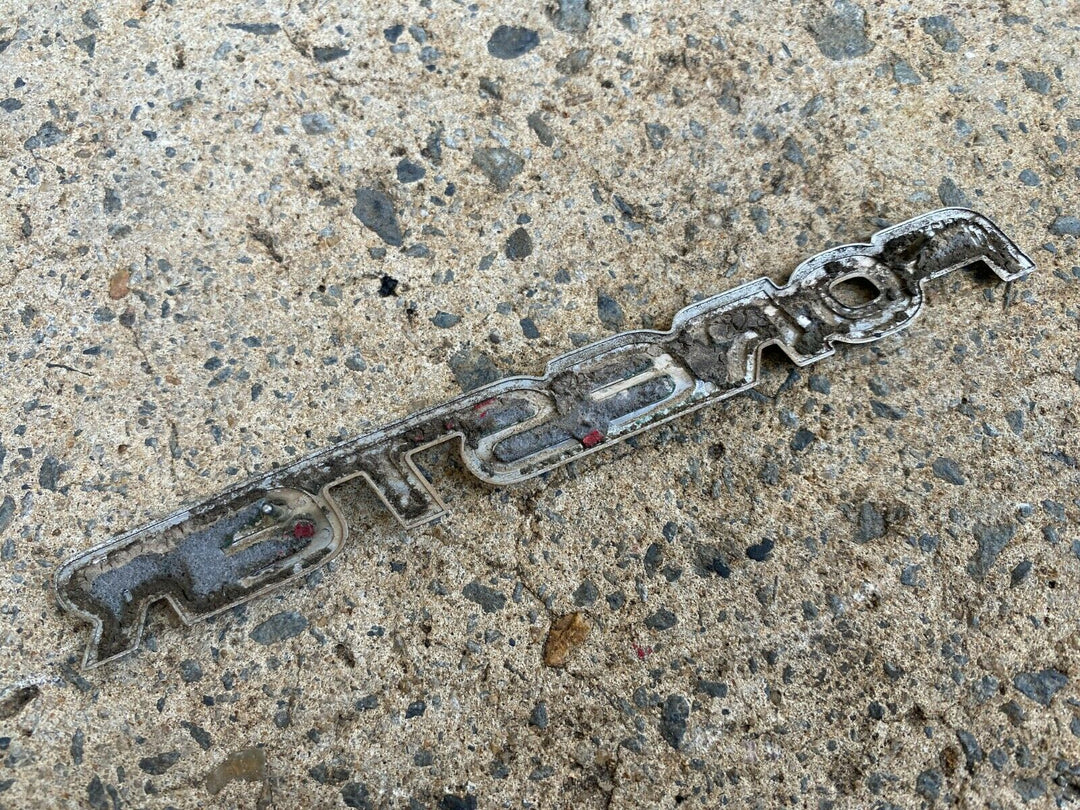 OEM Subaru Forester SF 1998 - 02 Factory Rear Tailgate Badge Letters D ...