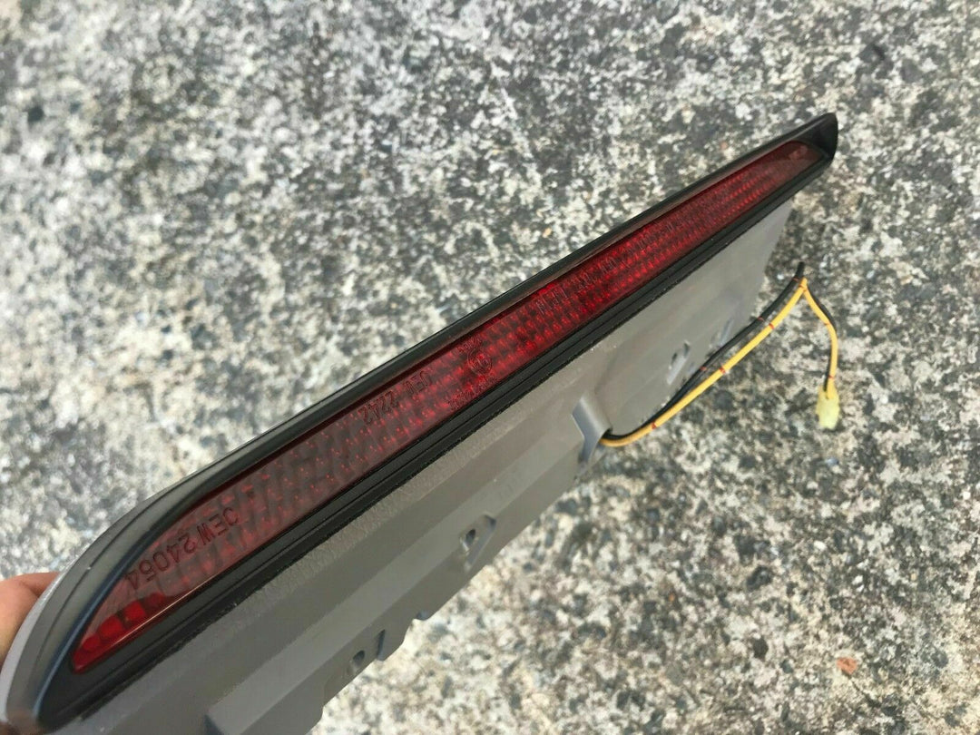 Subaru Forester SF 1 GEN 2000 97 02 Factory Rear Boot Hatch Interior Brake Light
