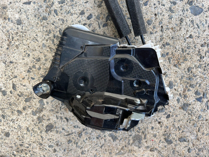 Subaru Forester 18 - 21 SK Front Driver Side Door Lock Actuator RHF GENUINE