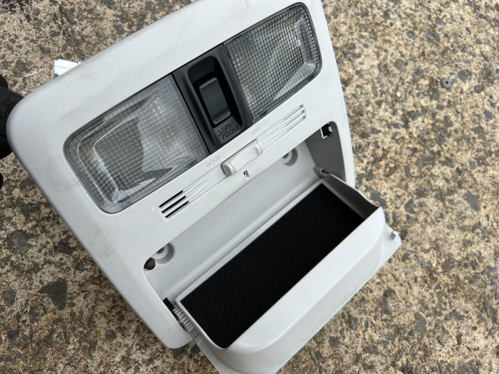 Subaru Forester SJ 2012 - 18 Courtesy Interior Sun Roof Light Sunglasses Holder